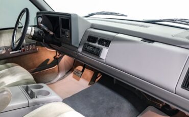 Chevrolet-Gmt-400-1990-Standard-Cab-Pickup-17