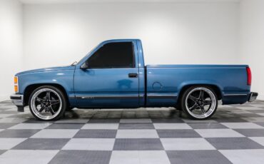 Chevrolet-Gmt-400-1990-Standard-Cab-Pickup-3