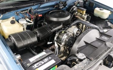 Chevrolet-Gmt-400-1990-Standard-Cab-Pickup-9