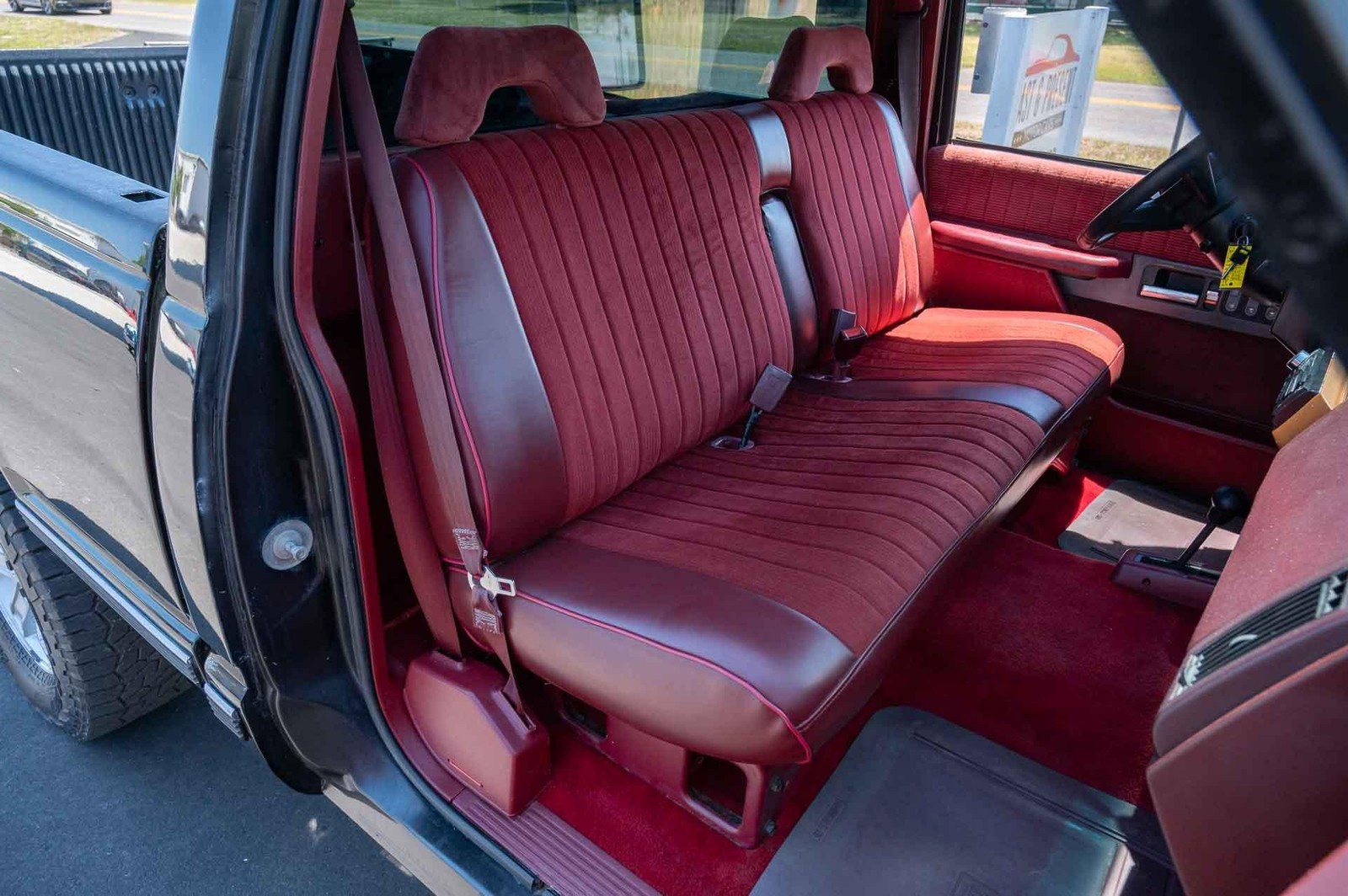 Chevrolet-Gmt-400-1993-Standard-Cab-Pickup-13