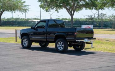 Chevrolet-Gmt-400-1993-Standard-Cab-Pickup-17
