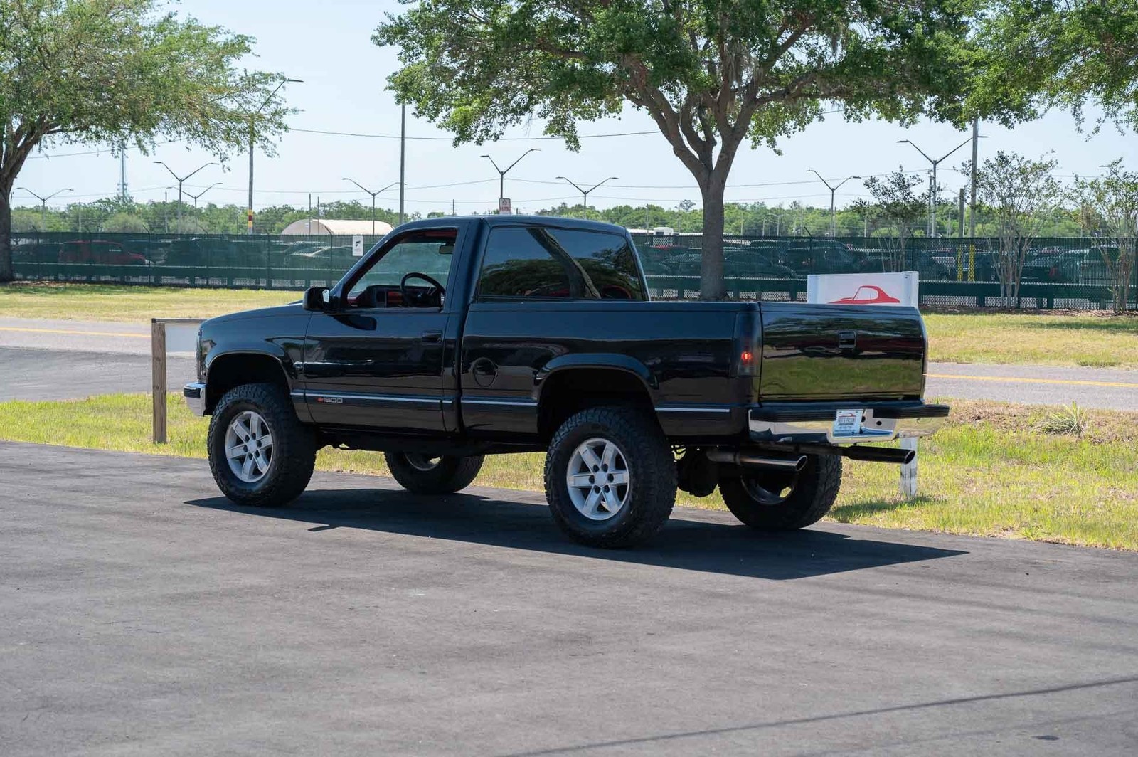 Chevrolet-Gmt-400-1993-Standard-Cab-Pickup-17