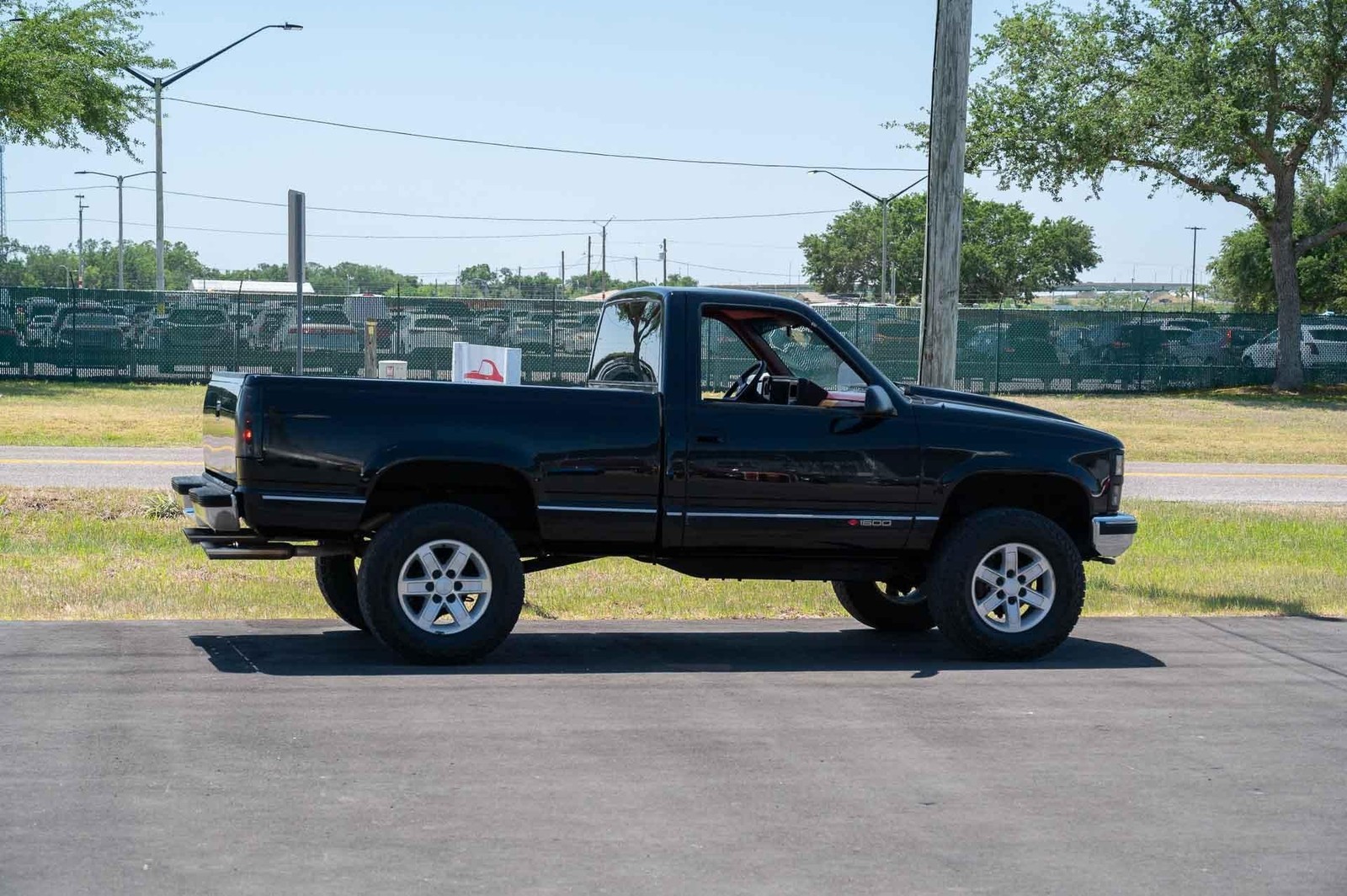 Chevrolet-Gmt-400-1993-Standard-Cab-Pickup-29