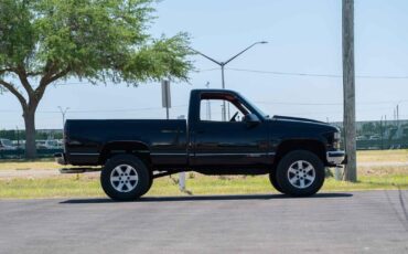 Chevrolet-Gmt-400-1993-Standard-Cab-Pickup-8
