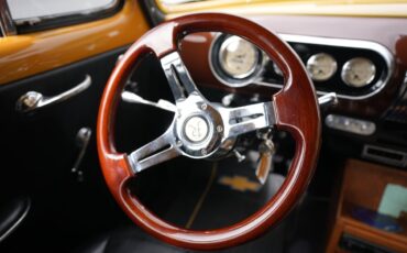 Chevrolet-Handyman-Wagon-1954-19