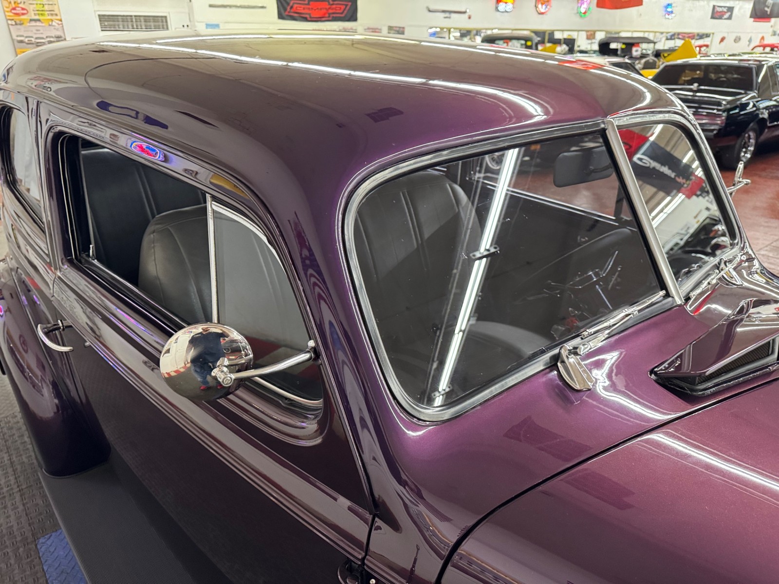 Chevrolet-Hot-Rod-Street-Rod-1939-11