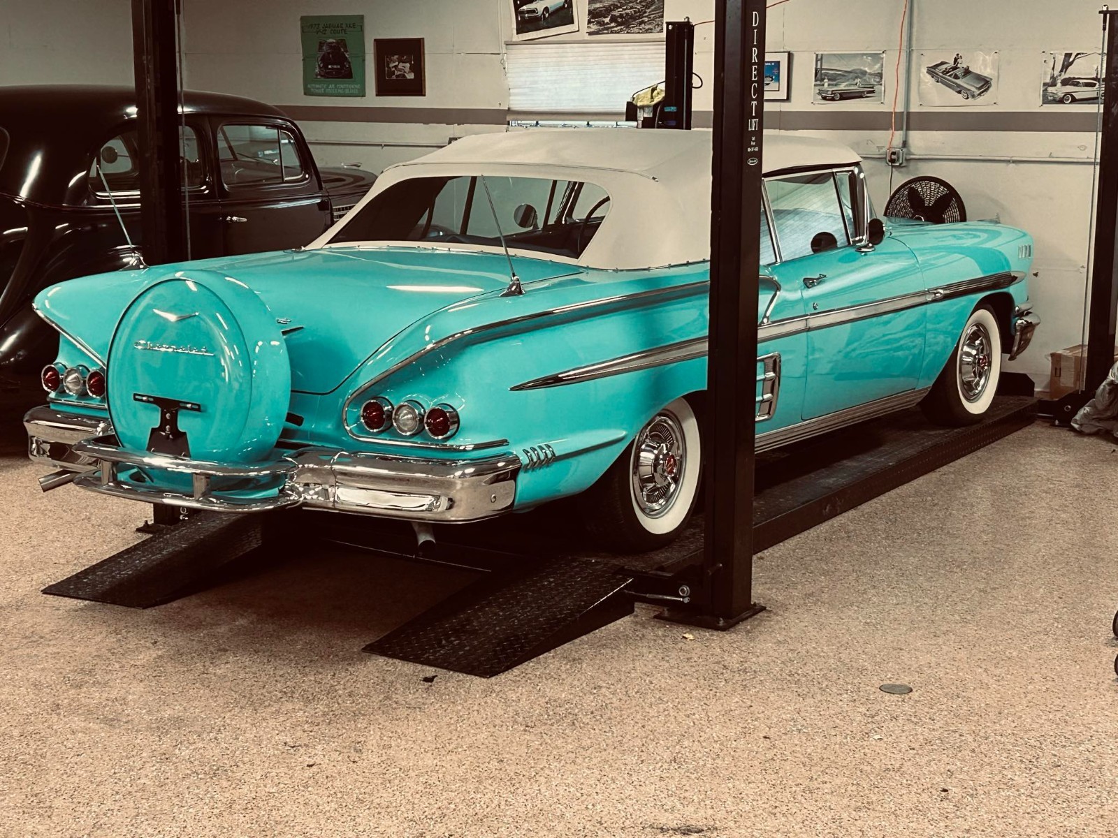 Chevrolet-Impala-1958-Convertible-3