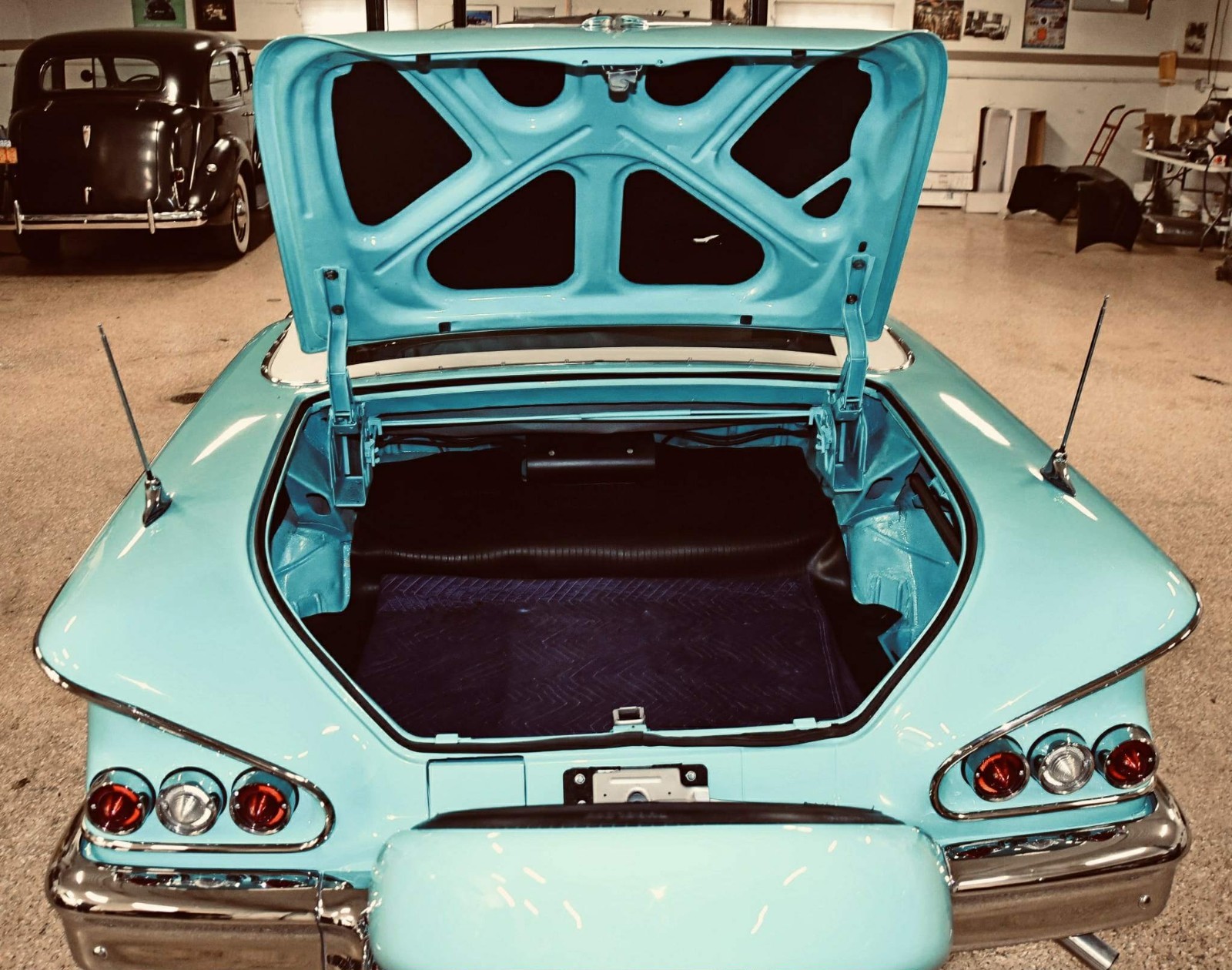 Chevrolet-Impala-1958-Convertible-9