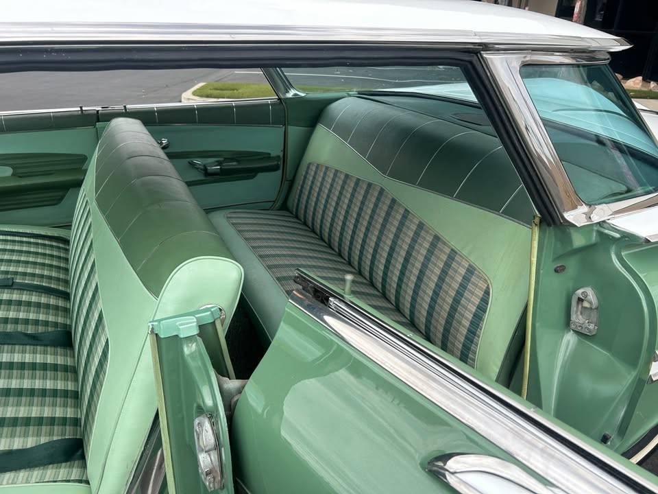 Chevrolet-Impala-1959-Sedan-10