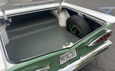 Chevrolet-Impala-1959-Sedan-6