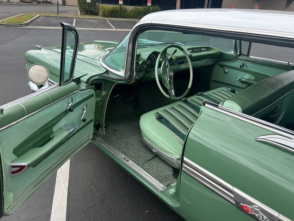 Chevrolet-Impala-1959-Sedan-7