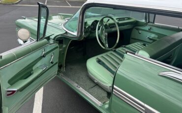 Chevrolet-Impala-1959-Sedan-7