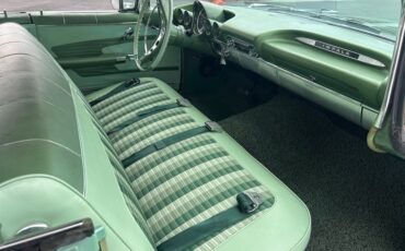 Chevrolet-Impala-1959-Sedan-9