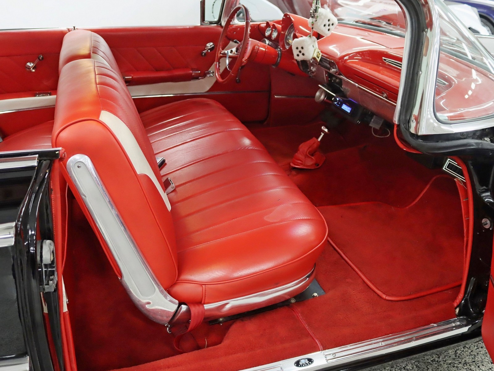 Chevrolet-Impala-1960-27