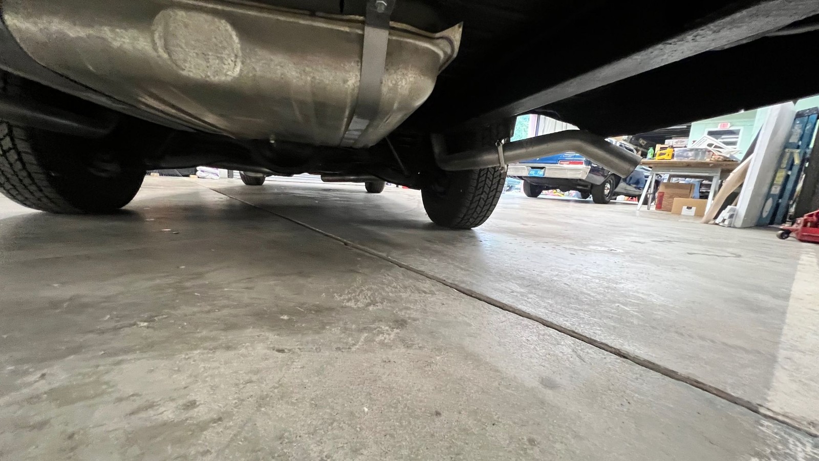 Chevrolet-Impala-1960-348-TRI-Power-16