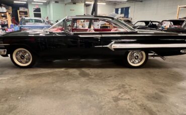 Chevrolet-Impala-1960-348-TRI-Power-4
