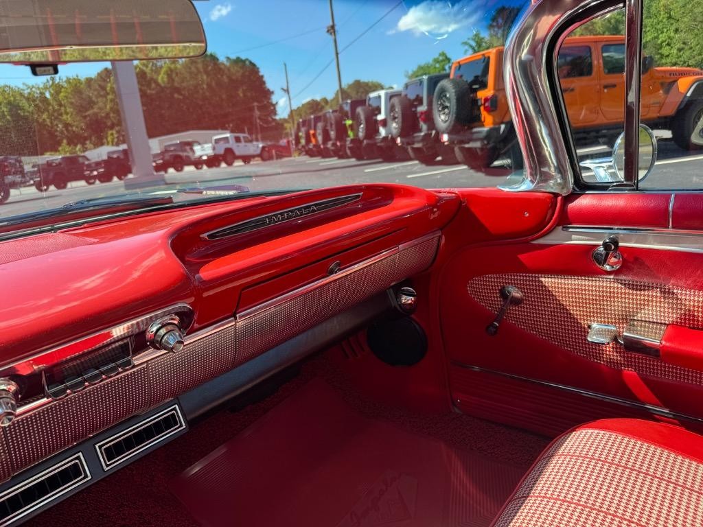 Chevrolet-Impala-1960-36