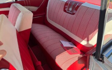 Chevrolet-Impala-1960-38