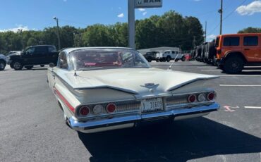 Chevrolet-Impala-1960-5