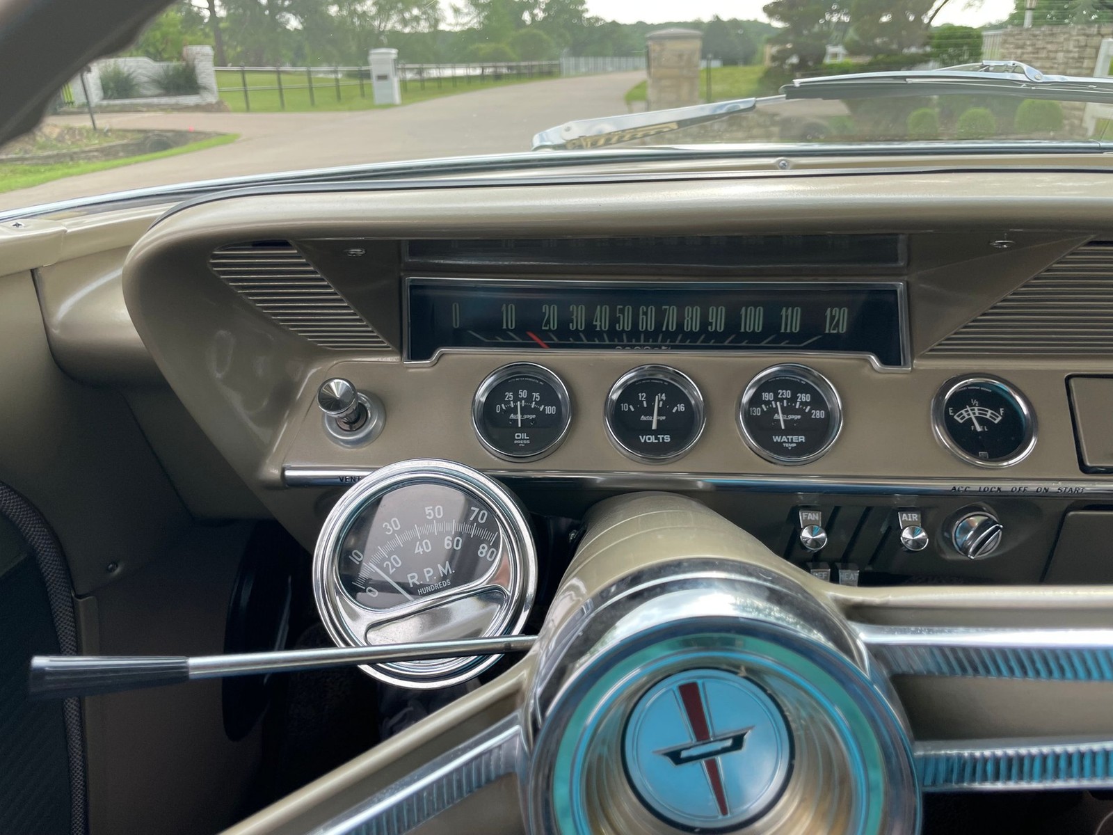 Chevrolet-Impala-1962-16