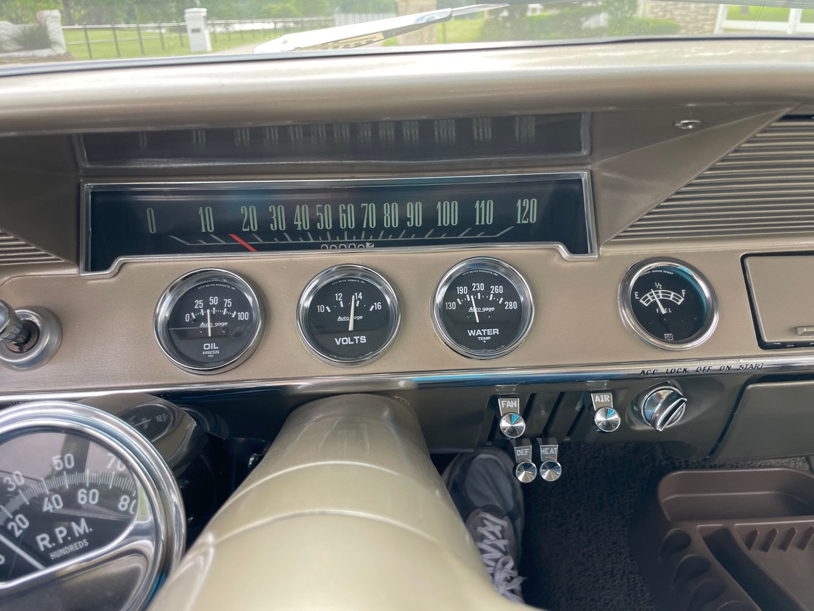 Chevrolet-Impala-1962-17