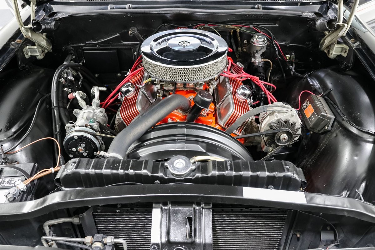 Chevrolet-Impala-1962-Coupe-10