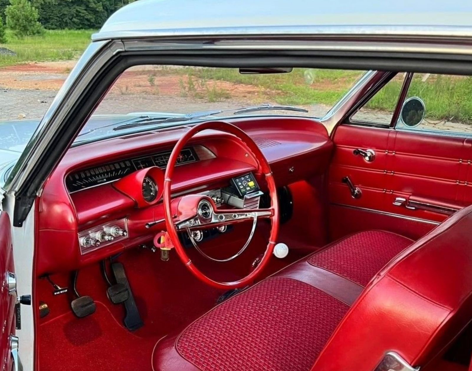 Chevrolet-Impala-1963-Coupe-10