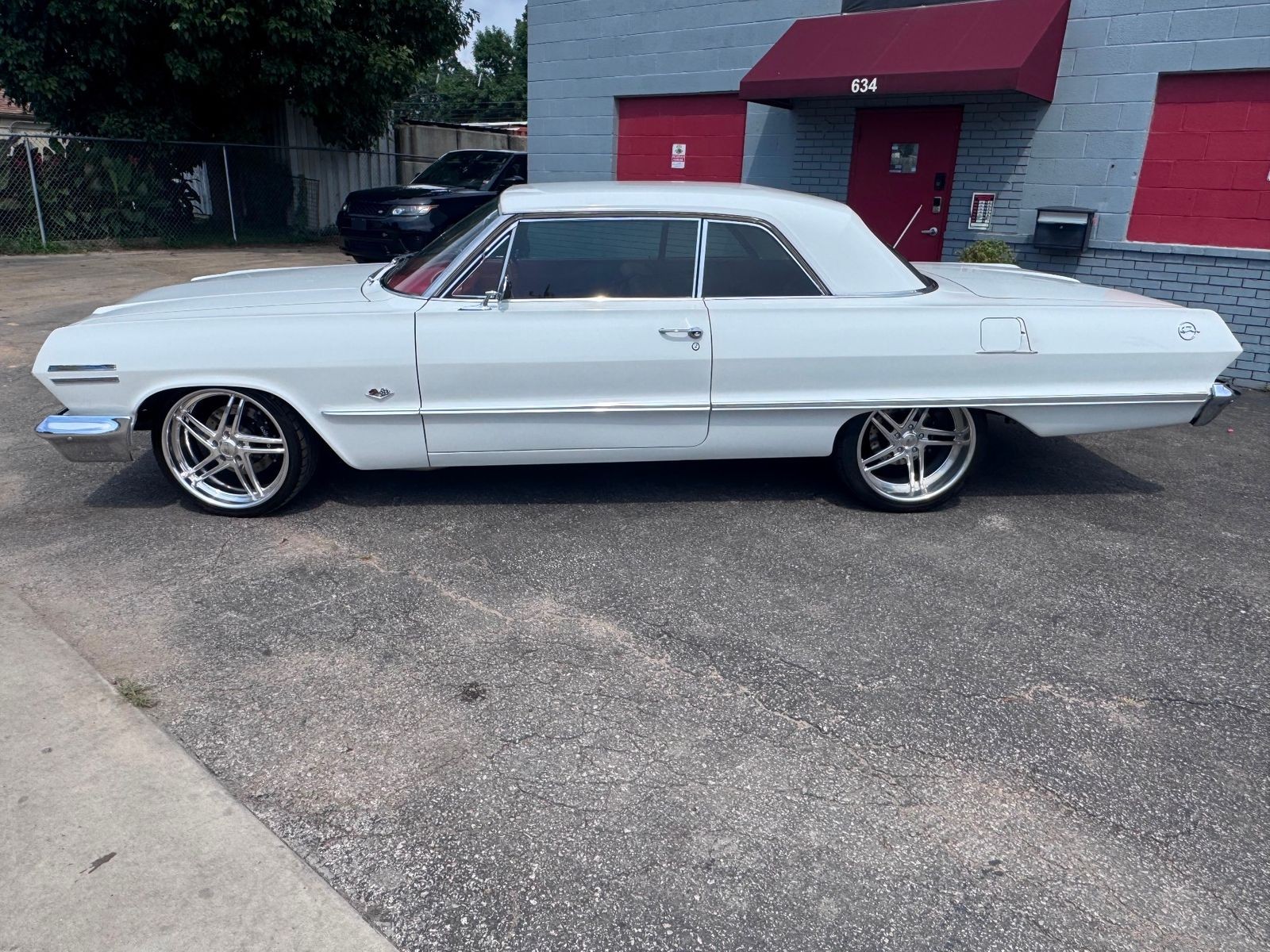 Chevrolet-Impala-1963-Coupe-4