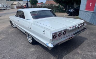 Chevrolet-Impala-1963-Coupe-5