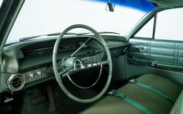 Chevrolet-Impala-1963-Sedan-25