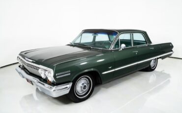 Chevrolet-Impala-1963-Sedan-6