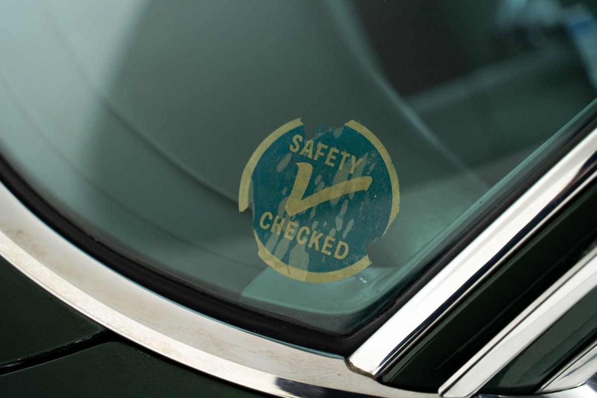 Chevrolet-Impala-1963-Sedan-7