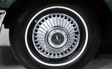 Chevrolet-Impala-1963-Sedan-9