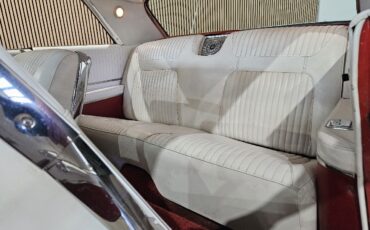 Chevrolet-Impala-1964-American-Muscle-Car-36