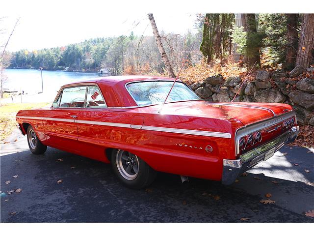 Chevrolet-Impala-1964-COUPE-1