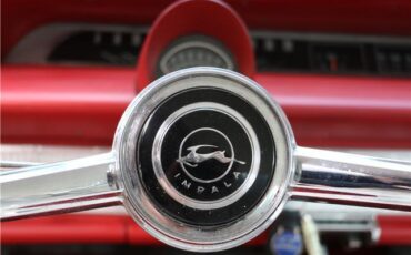 Chevrolet-Impala-1964-COUPE-32