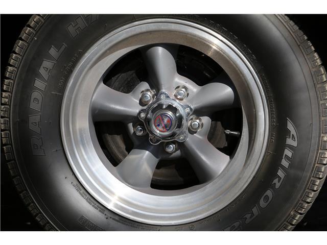 Chevrolet-Impala-1964-COUPE-34