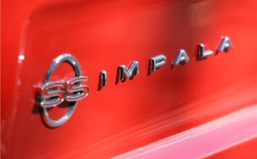 Chevrolet-Impala-1964-COUPE-4