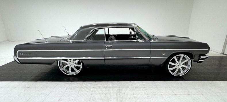 Chevrolet-Impala-1964-Charcoal-Gray-Metall-Black-1