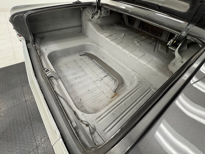 Chevrolet-Impala-1964-Charcoal-Gray-Metall-Black-29