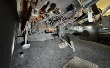 Chevrolet-Impala-1964-Charcoal-Gray-Metall-Black-40