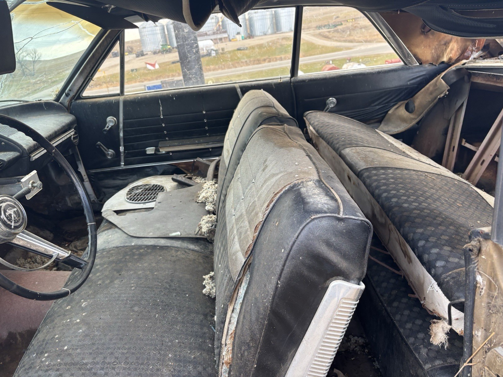 Chevrolet-Impala-1964-Coupe-9