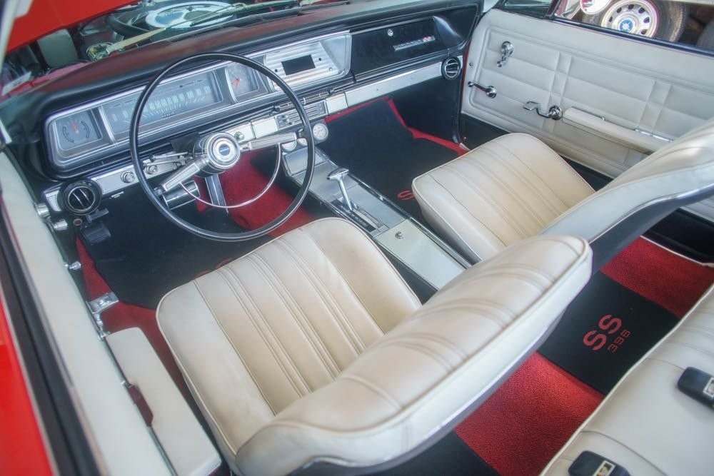 Chevrolet-Impala-1966-Convertible-12