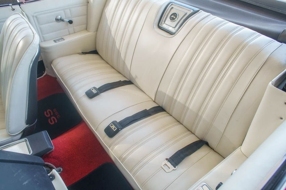 Chevrolet-Impala-1966-Convertible-15