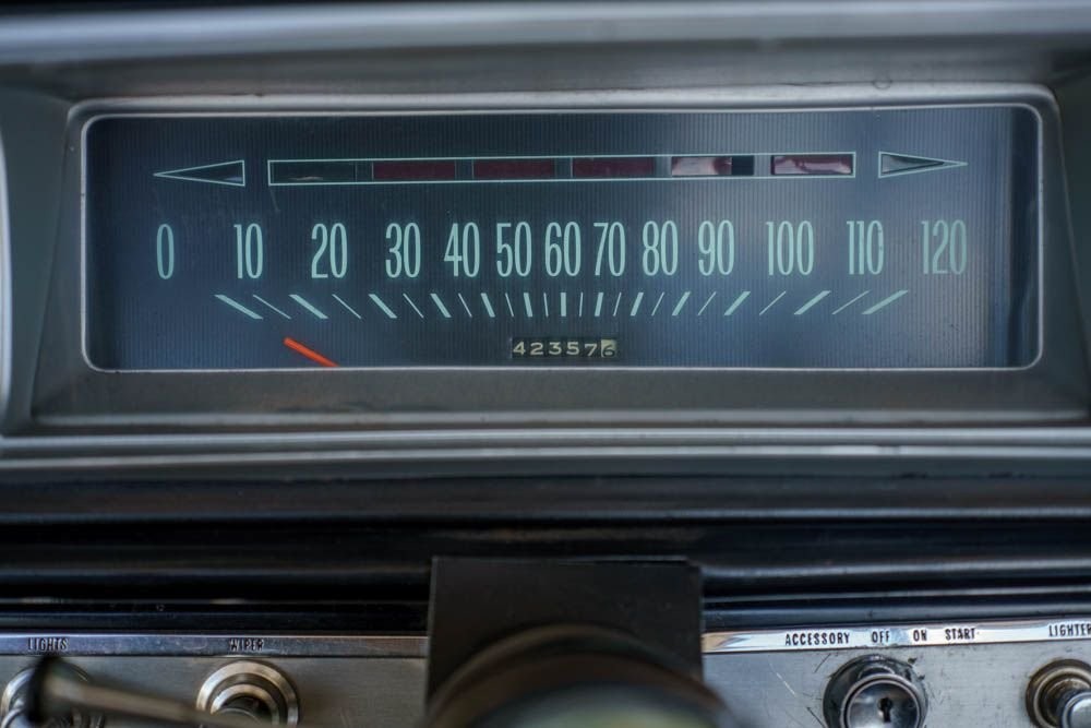 Chevrolet-Impala-1966-Convertible-17