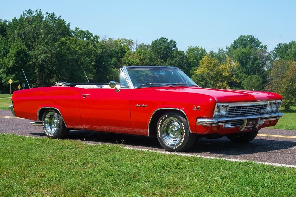 Chevrolet-Impala-1966-Convertible-24