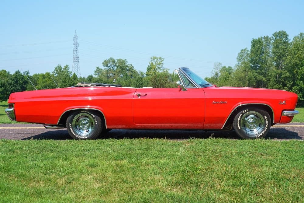 Chevrolet-Impala-1966-Convertible-25