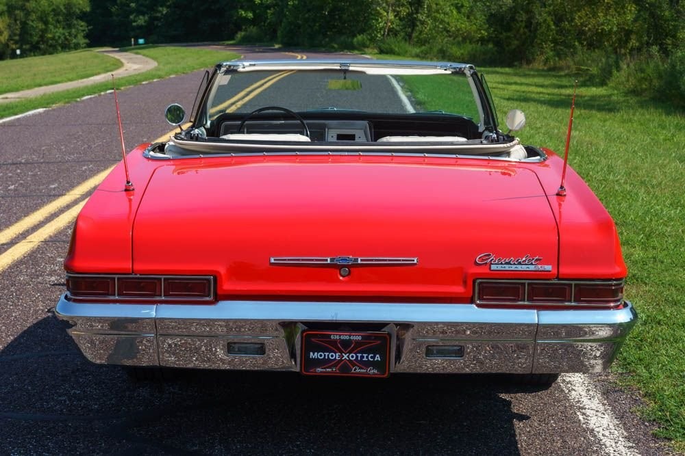 Chevrolet-Impala-1966-Convertible-5