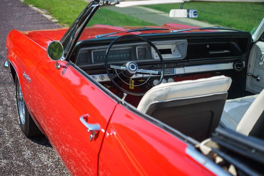 Chevrolet-Impala-1966-Convertible-9