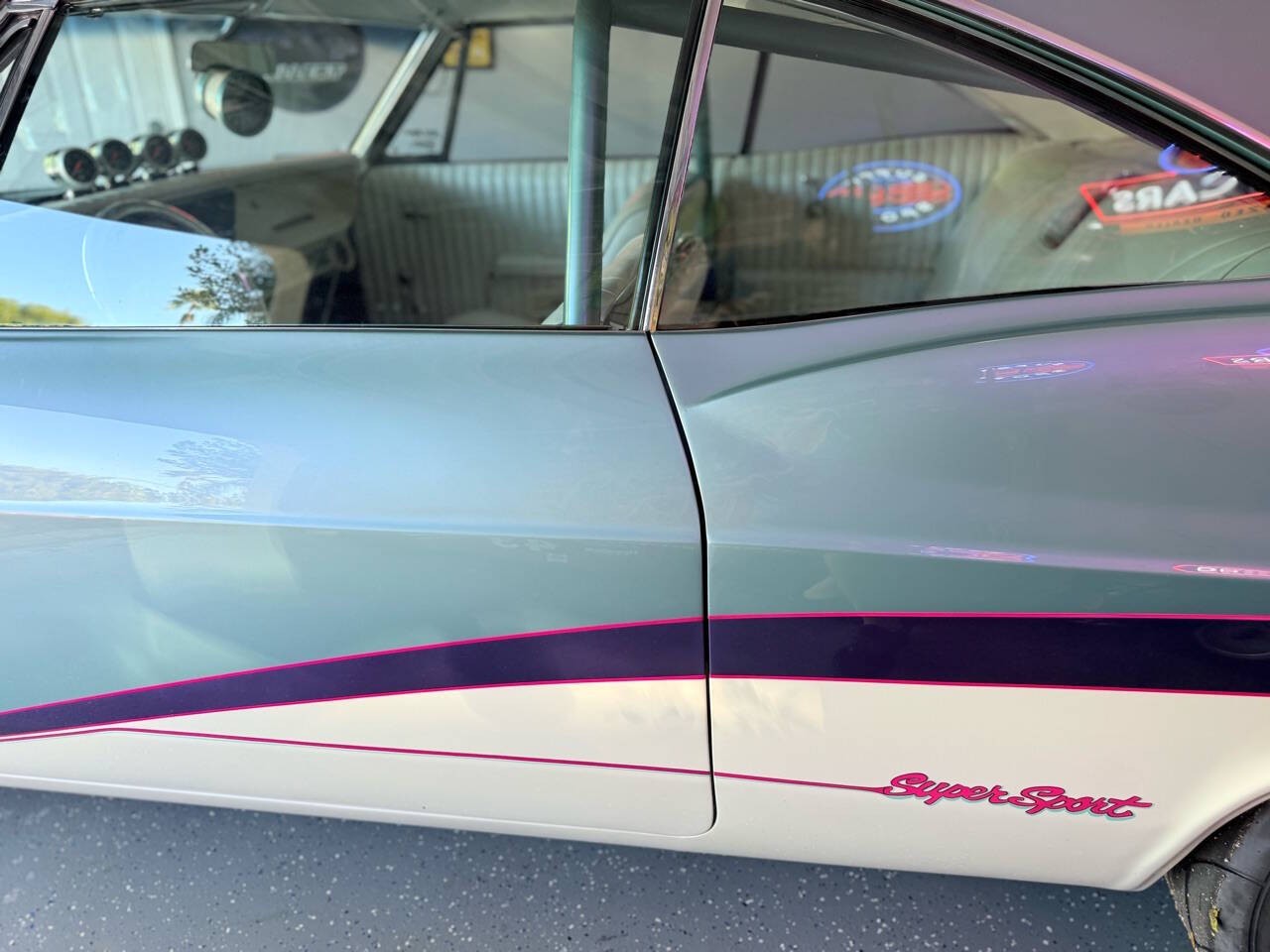 Chevrolet-Impala-1966-Coupe-17